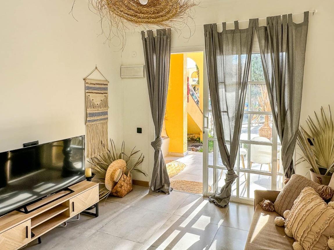 Casa Buenavida - Coqueto Apartamento Reformado, Piscina Y Terraza Apartment Maspalomas  Exterior photo